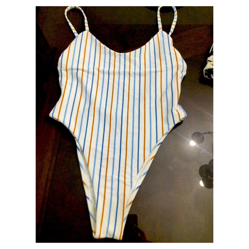 Vitamin A Yasmeen One Piece